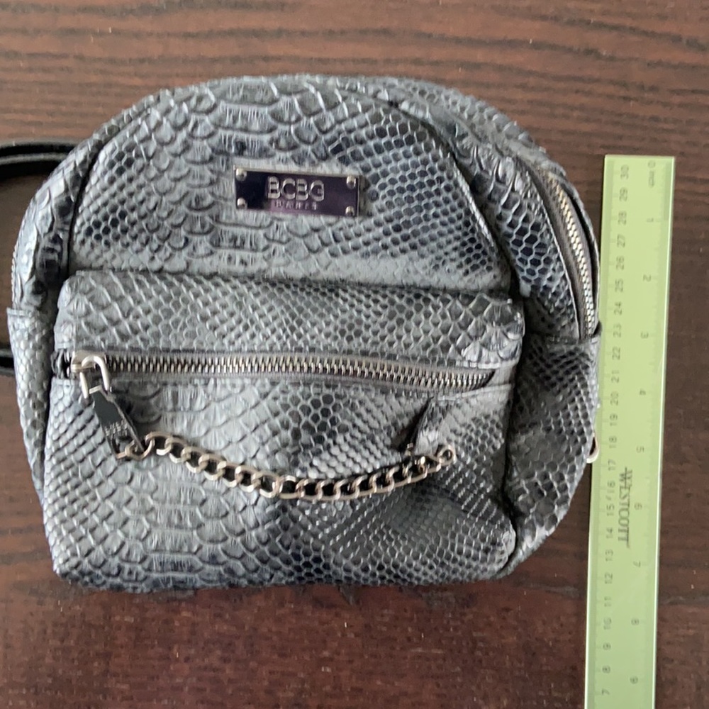 BCBG mini backpack - Picture 8 of 9